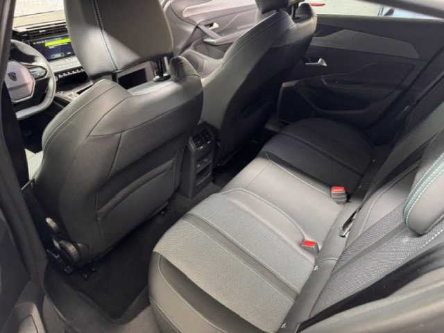 Peugeot 308 - Photo 11
