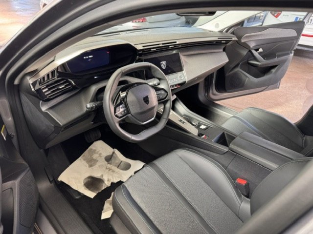 Peugeot 308 - Photo 12