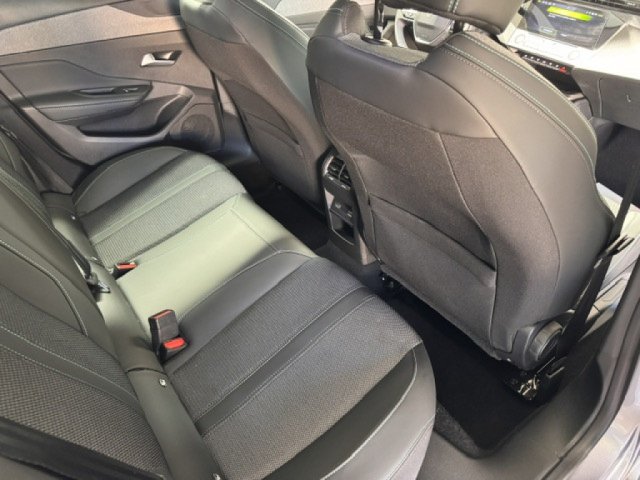 Peugeot 308 - Photo 9