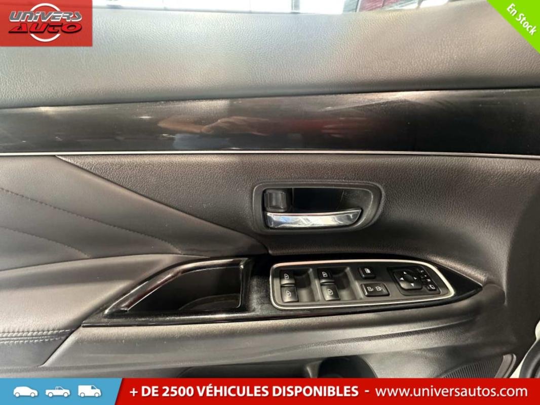 Mitsubishi Outlander PHEV - Photo 10