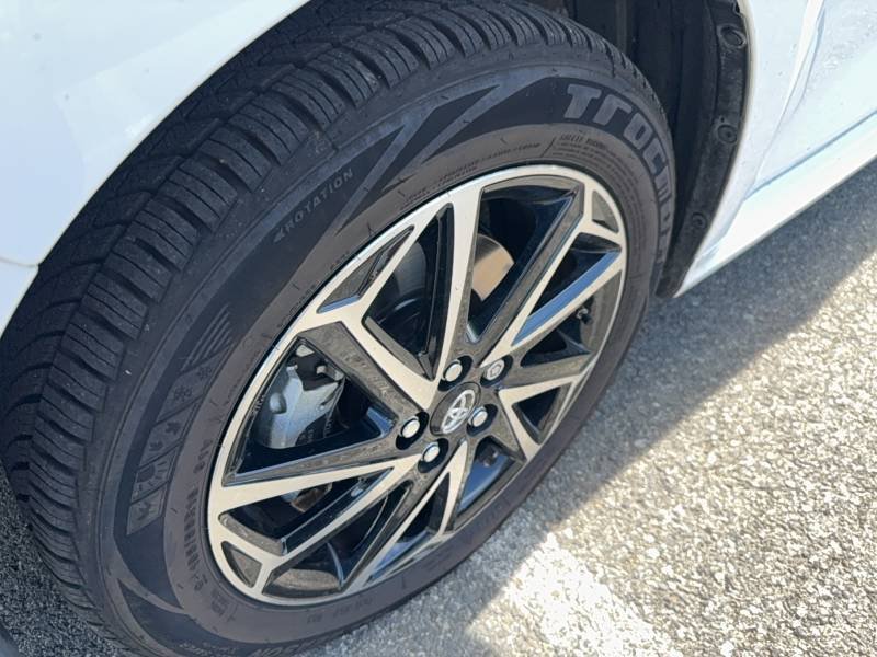 Toyota Yaris - Photo 9