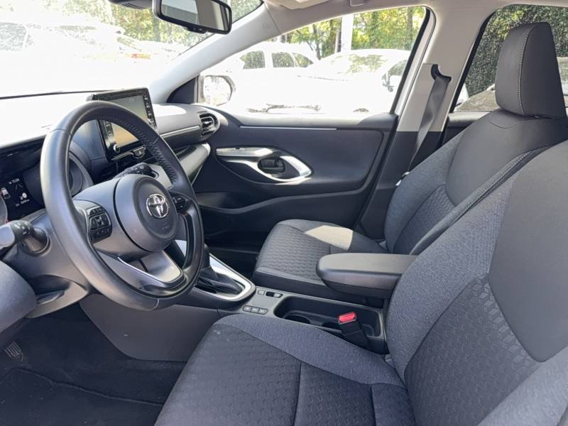 Toyota Yaris - Photo 10
