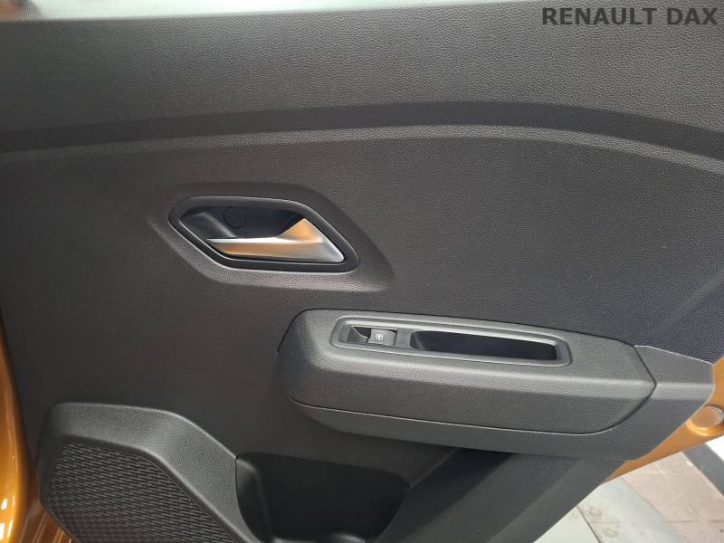 Dacia Sandero - Photo 24