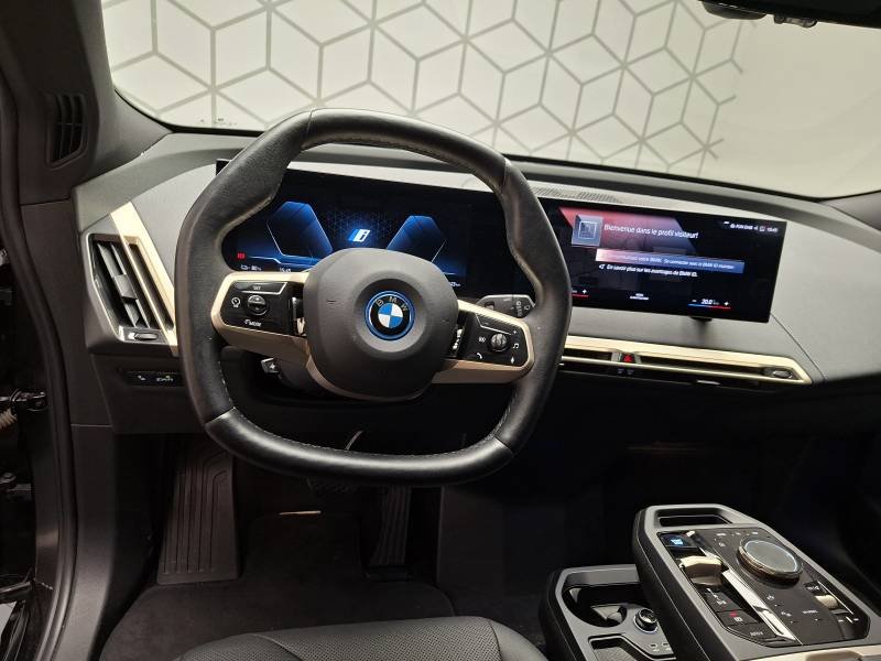 BMW ix - Photo 14