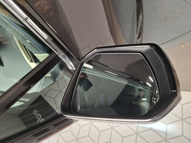 BMW ix - Photo 23