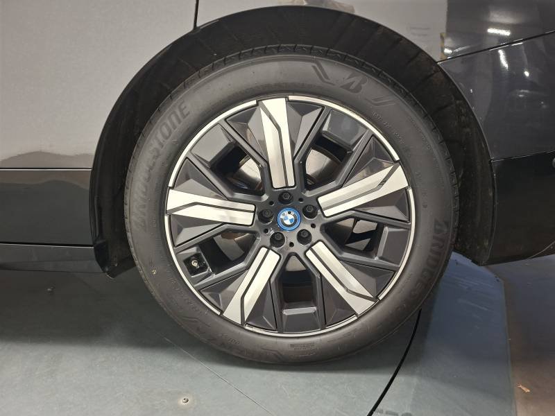 BMW ix - Photo 6