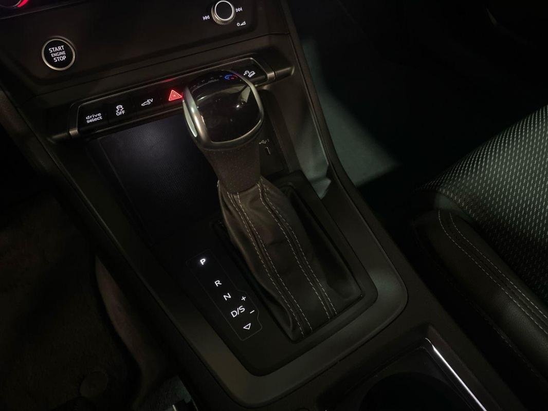Audi Q3 - Photo 11