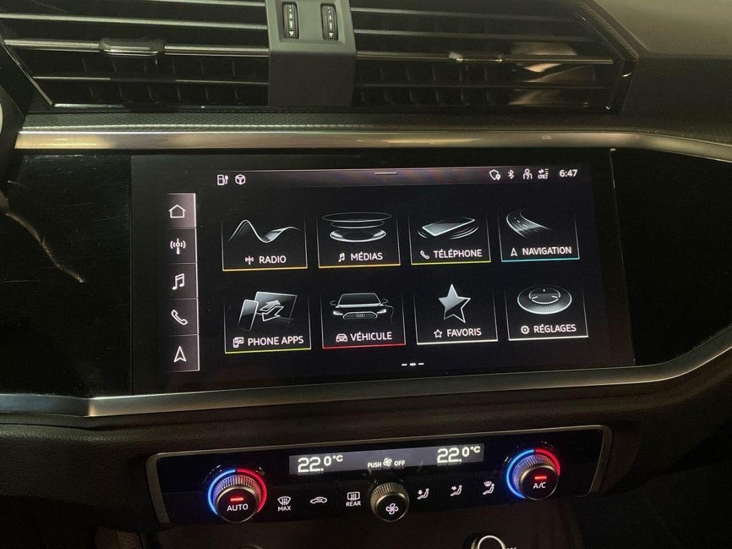 Audi Q3 - Photo 16