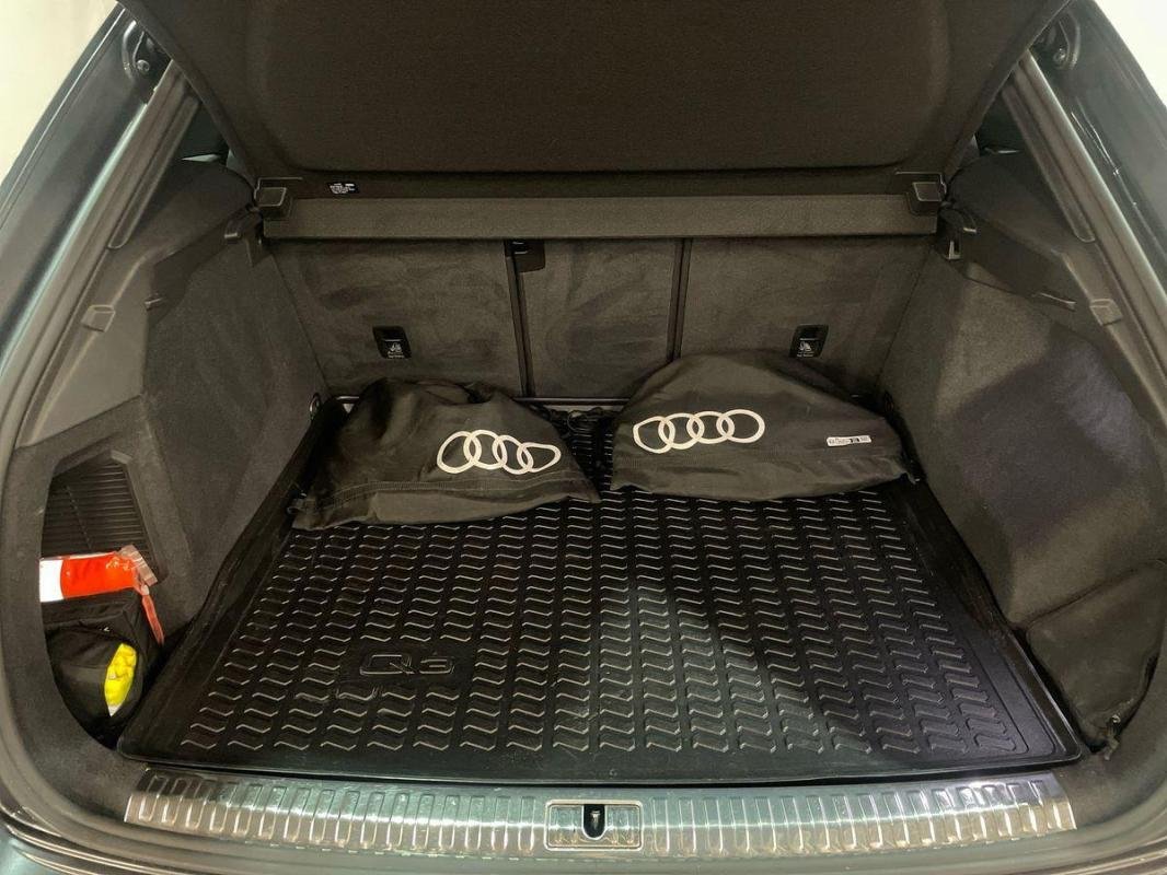 Audi Q3 - Photo 31