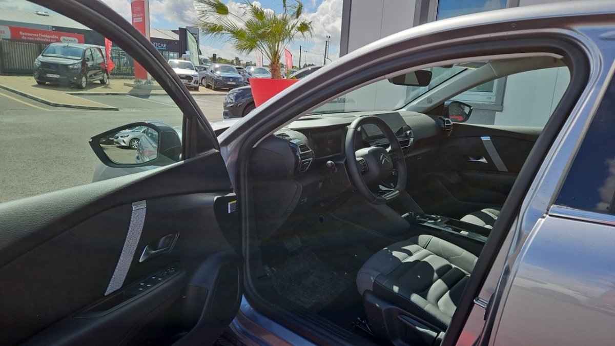 Citroën E-C4 - Photo 12