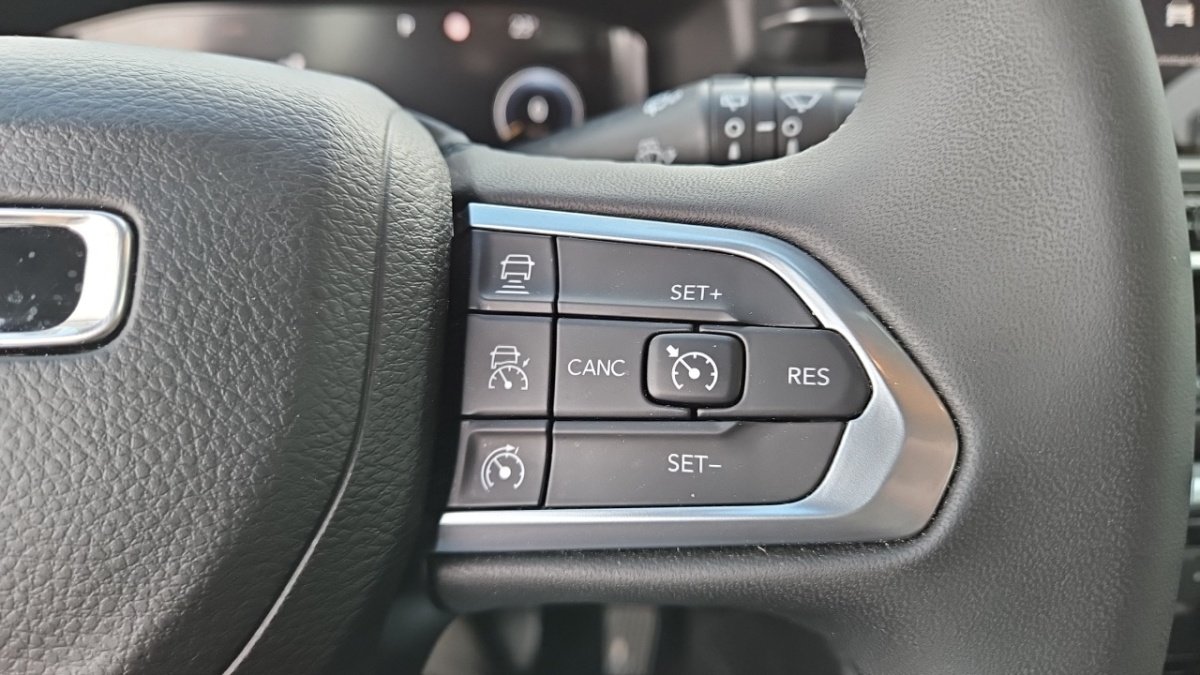 Jeep Compass - Photo 18
