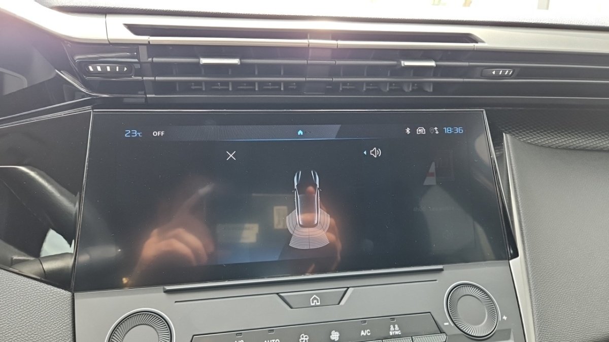 Peugeot 308 - Photo 19