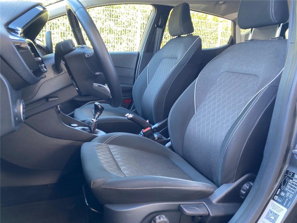 Ford Fiesta - Photo 11