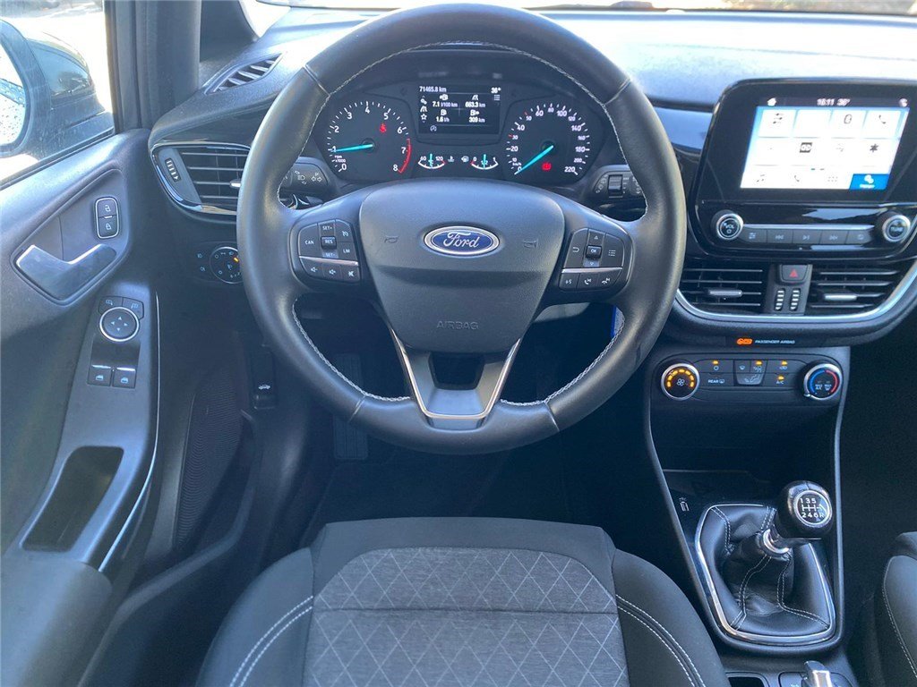 Ford Fiesta - Photo 14