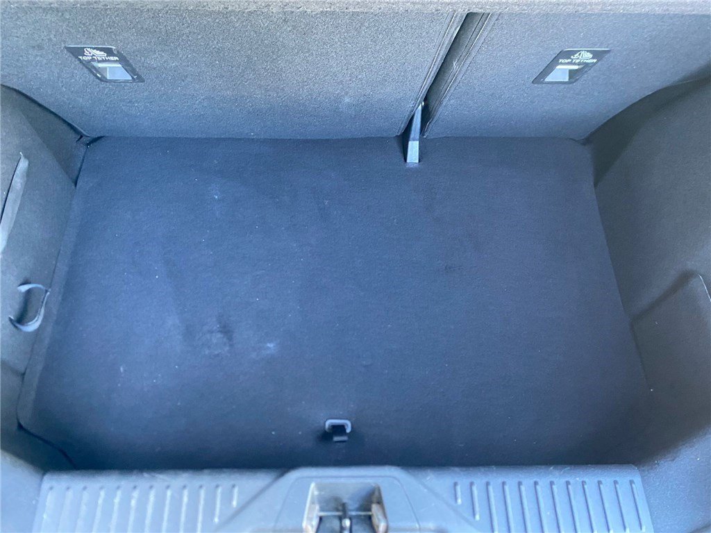 Ford Fiesta - Photo 11
