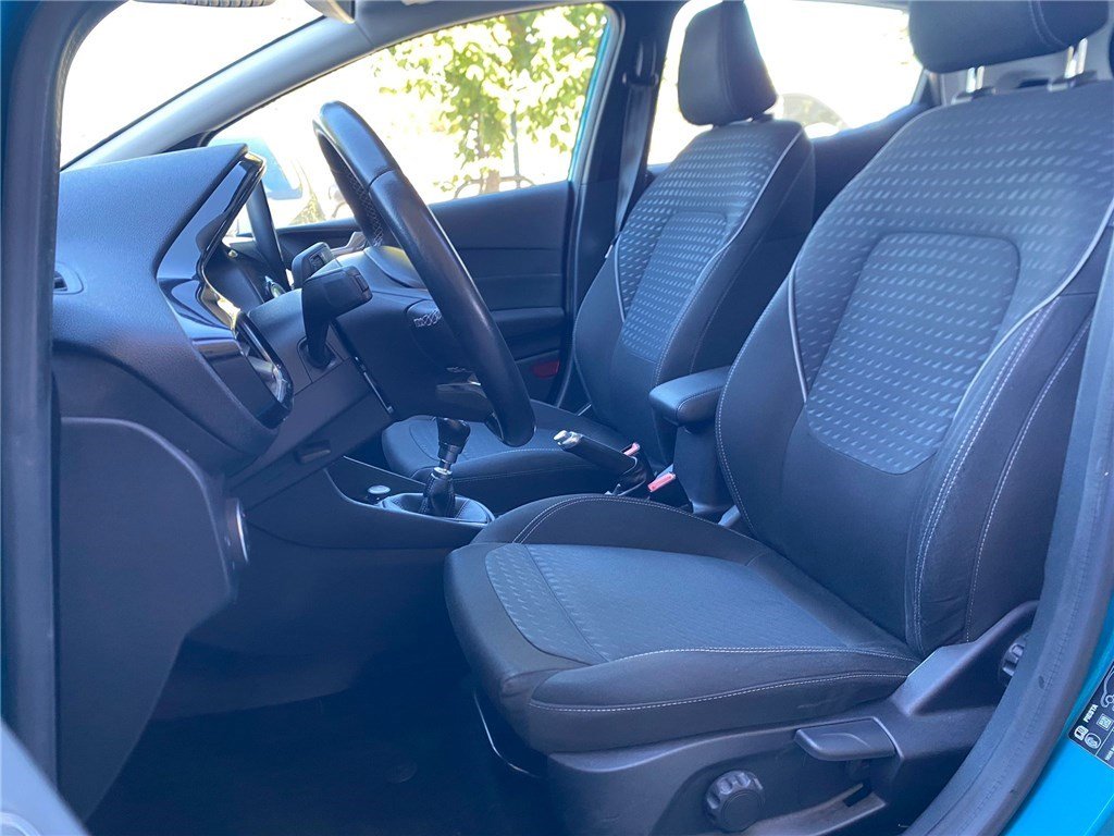 Ford Fiesta - Photo 13