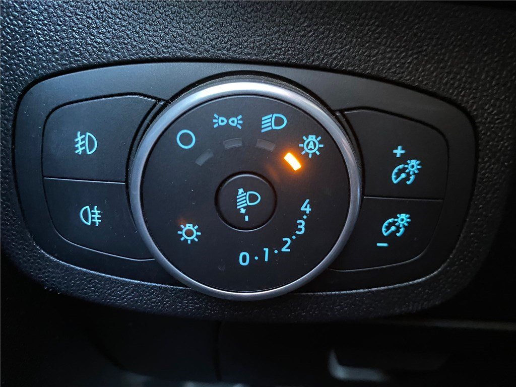 Ford Fiesta - Photo 17