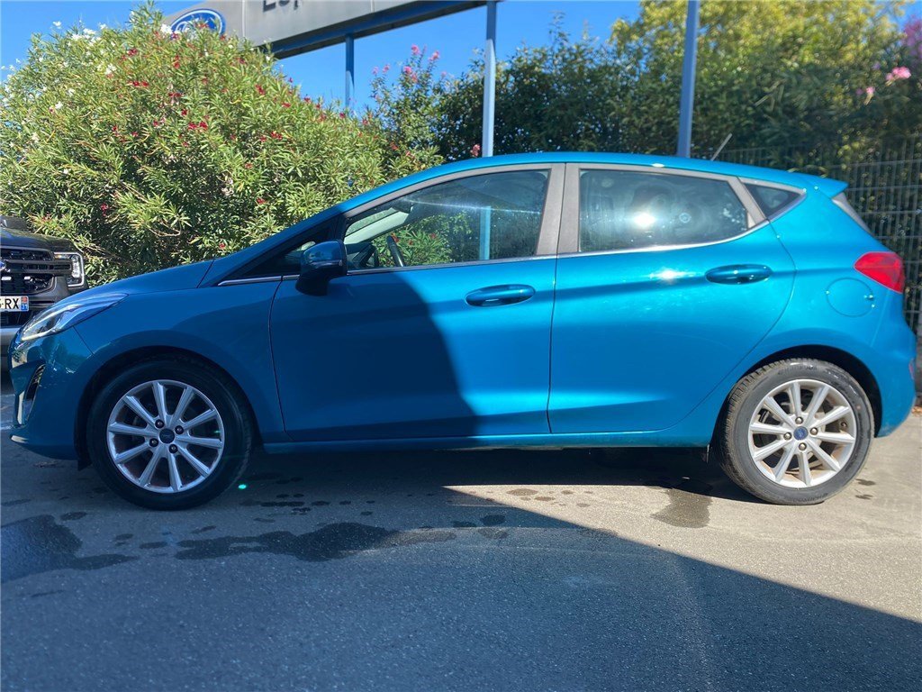 Ford Fiesta - Photo 3