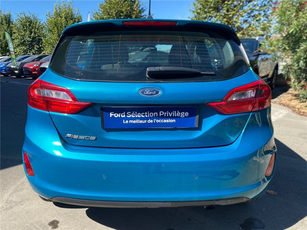 Ford Fiesta - Photo 5