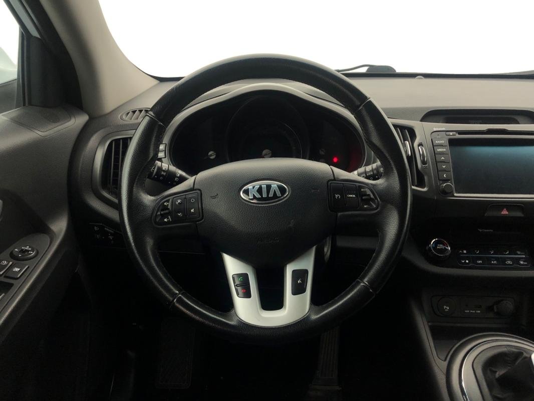 Kia Sportage - Photo 11