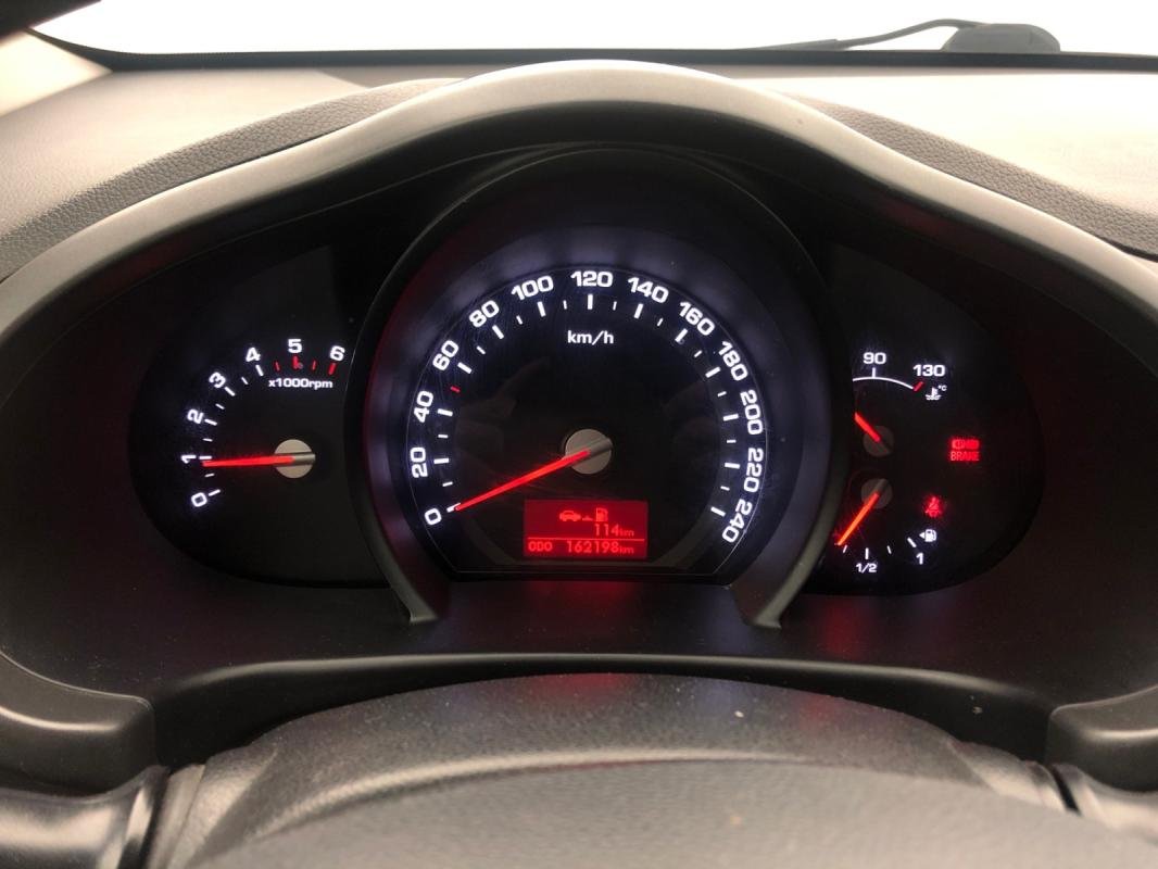 Kia Sportage - Photo 12