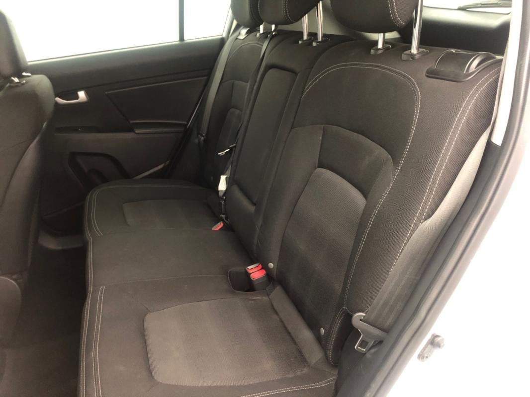 Kia Sportage - Photo 14