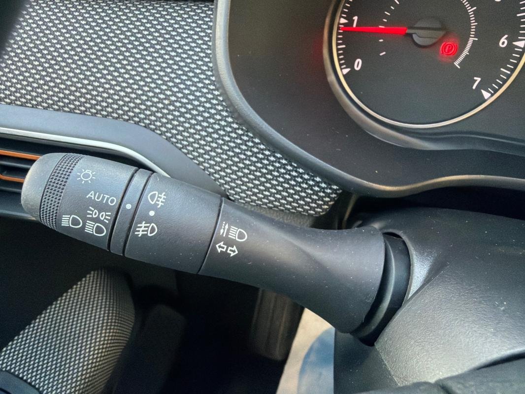 Dacia Sandero - Photo 24