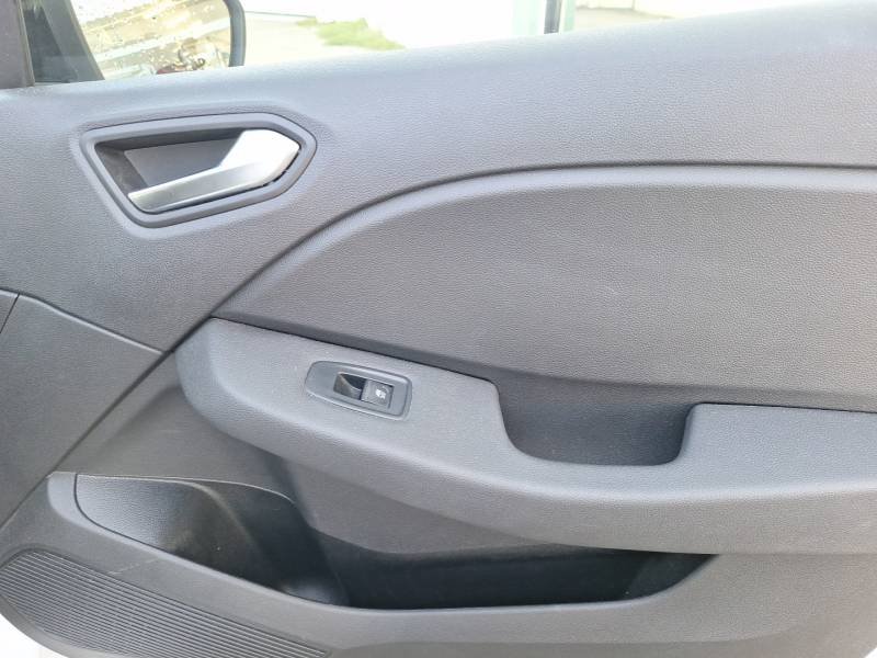 Renault Clio - Photo 13