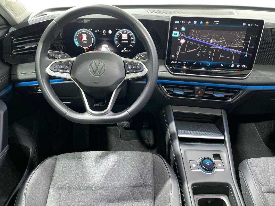 Volkswagen Tiguan - Photo 25