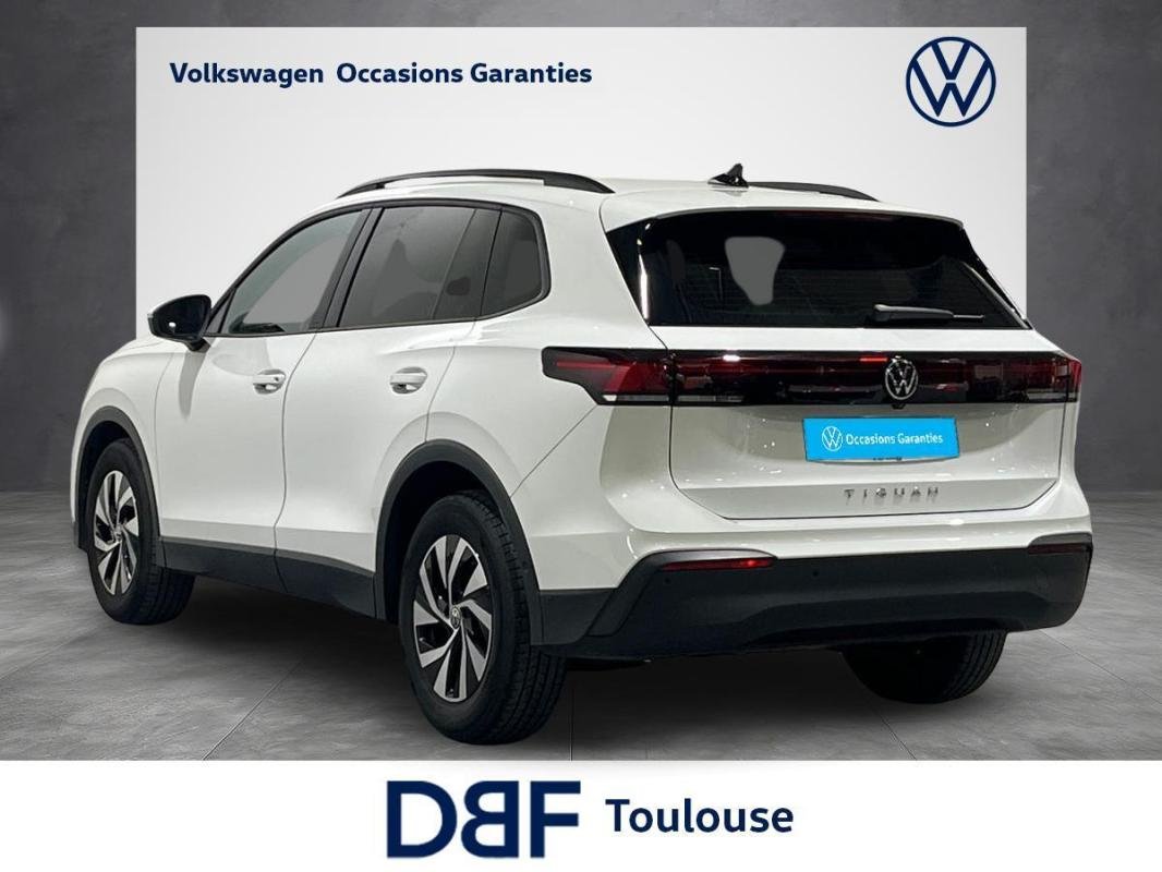 Volkswagen Tiguan - Photo 4