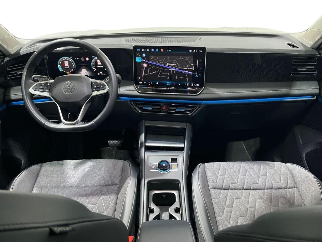 Volkswagen Tiguan - Photo 9
