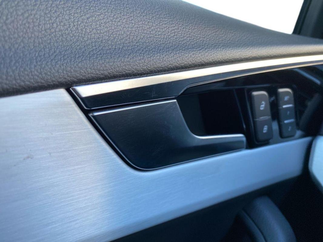 Audi A4 Avant - Photo 15