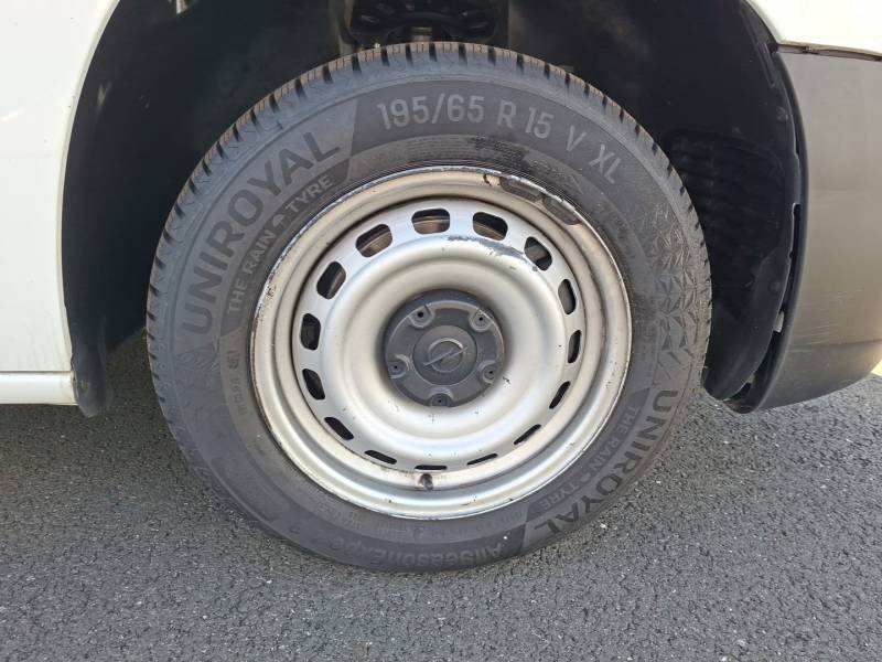 Opel Combo - Photo 13