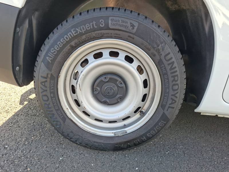 Opel Combo - Photo 14