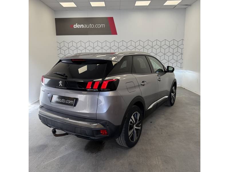 Peugeot 3008 - Photo 2