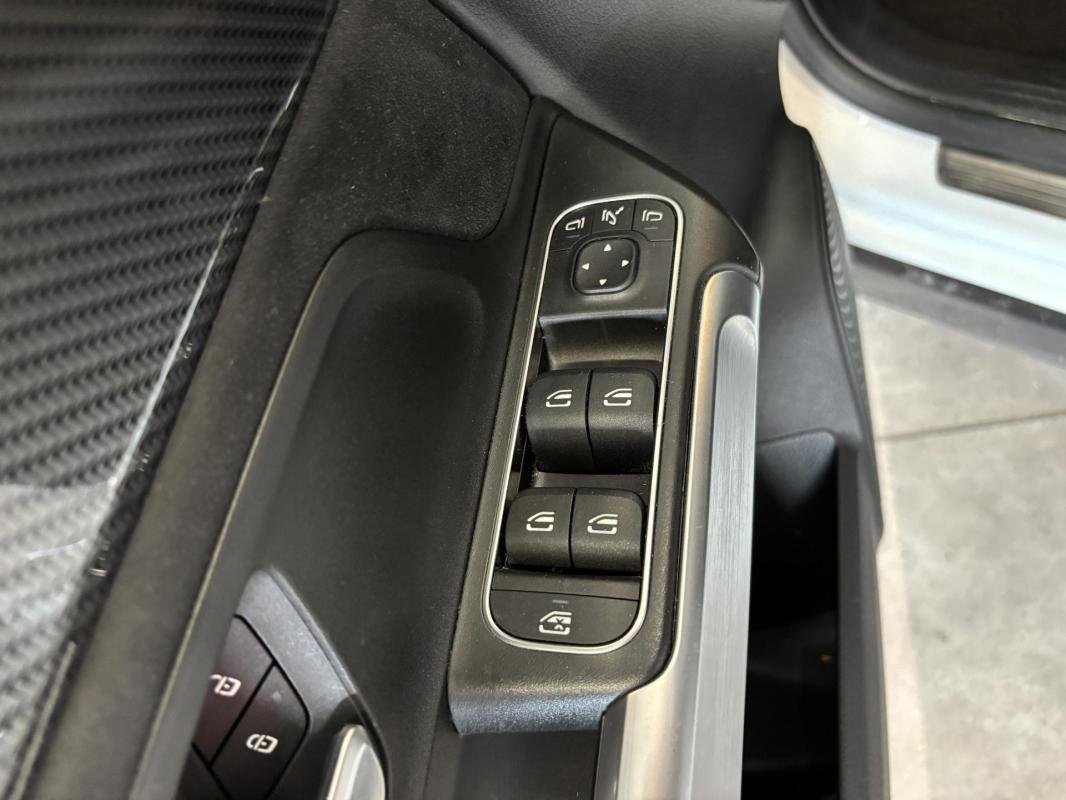 Mercedes GLB - Photo 16