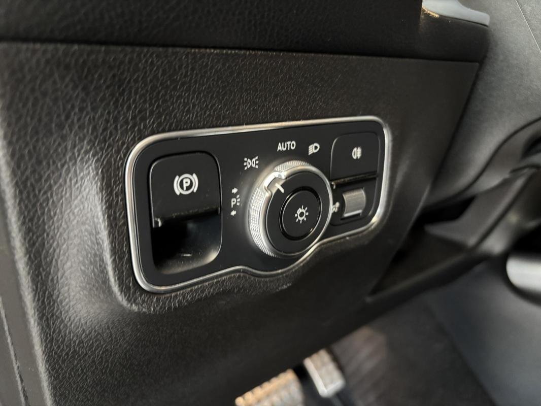 Mercedes GLB - Photo 17