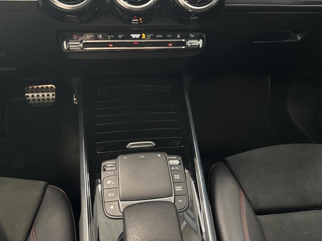 Mercedes GLB - Photo 25