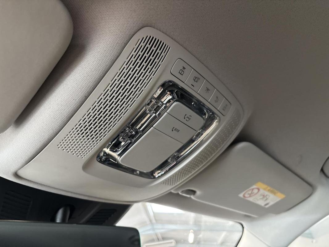 Mercedes GLB - Photo 28