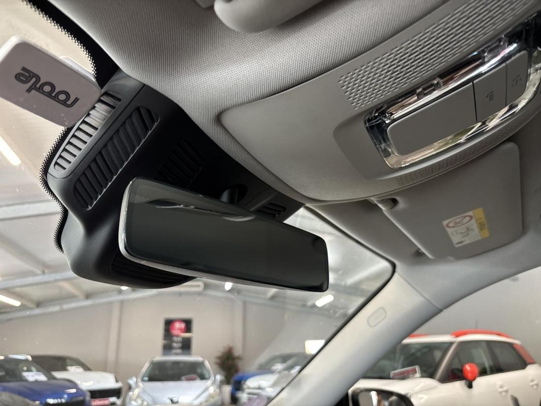 Mercedes GLB - Photo 29