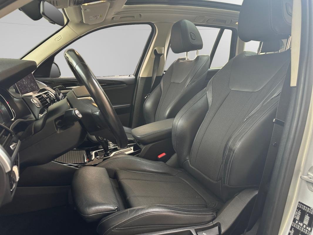 BMW X3 - Photo 19