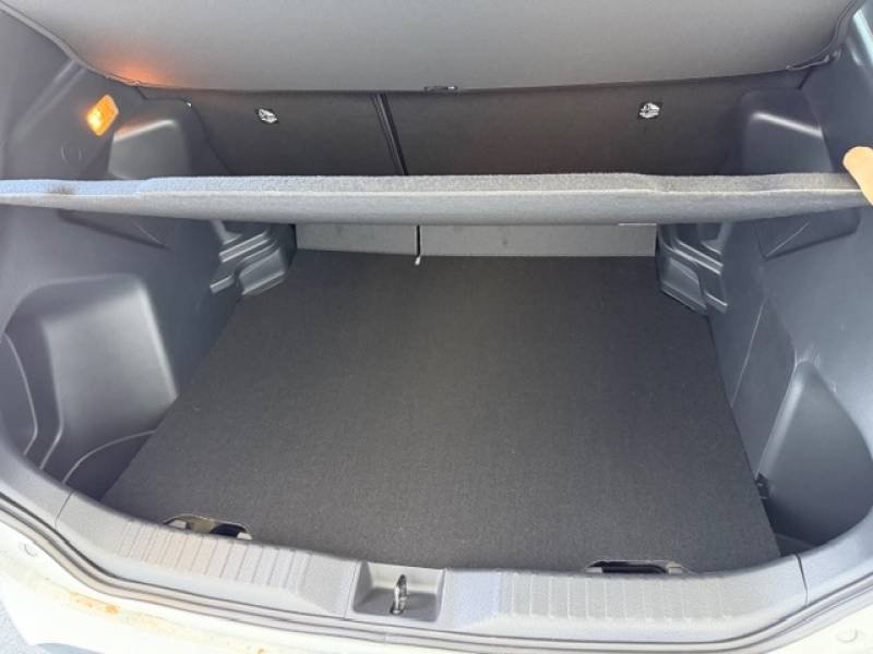 Toyota Yaris - Photo 22