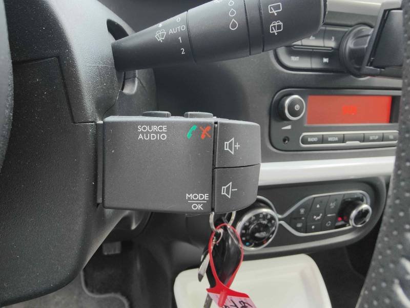 Renault Twingo - Photo 22