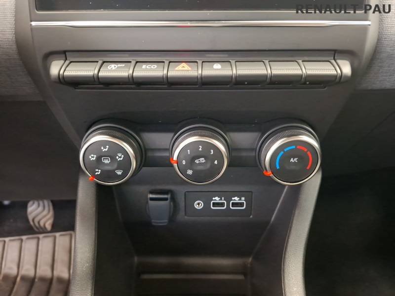 Renault Clio - Photo 25