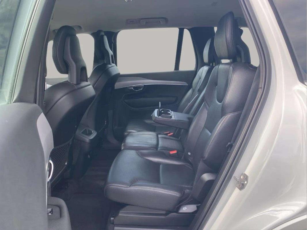 Volvo XC90 - Photo 12