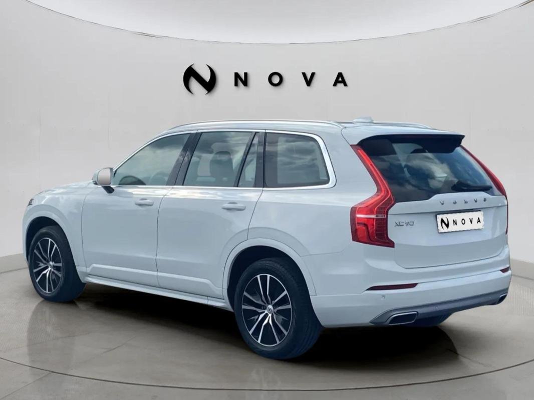 Volvo XC90 - Photo 3