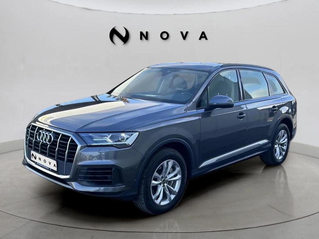 Audi Q7 - Photo 1