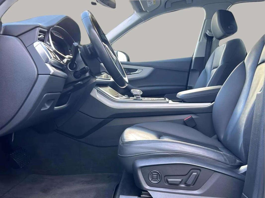 Audi Q7 - Photo 8