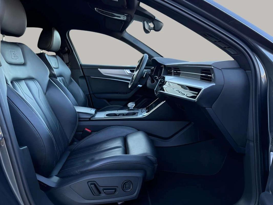 Audi S6 - Photo 8