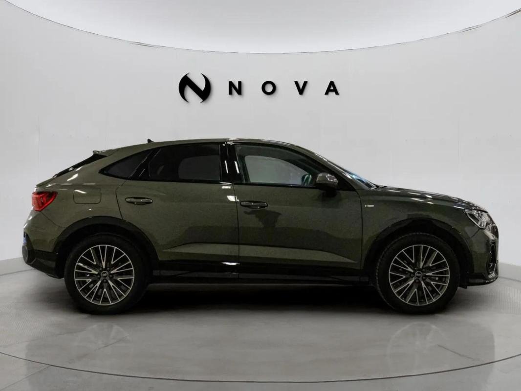 Audi Q3 - Photo 5